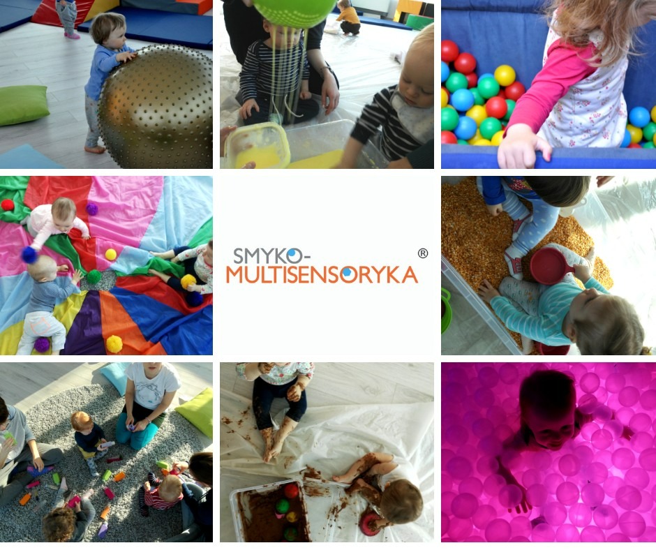 Kolaż zdjęć przedstawiających dzieci bawiące się podczas zajęć sensorycznych: z piłkami, farbami, w basenie z kulkami, na kolorowej chuście animacyjnej, z kukurydzą, z masy plastycznej, oraz logo...