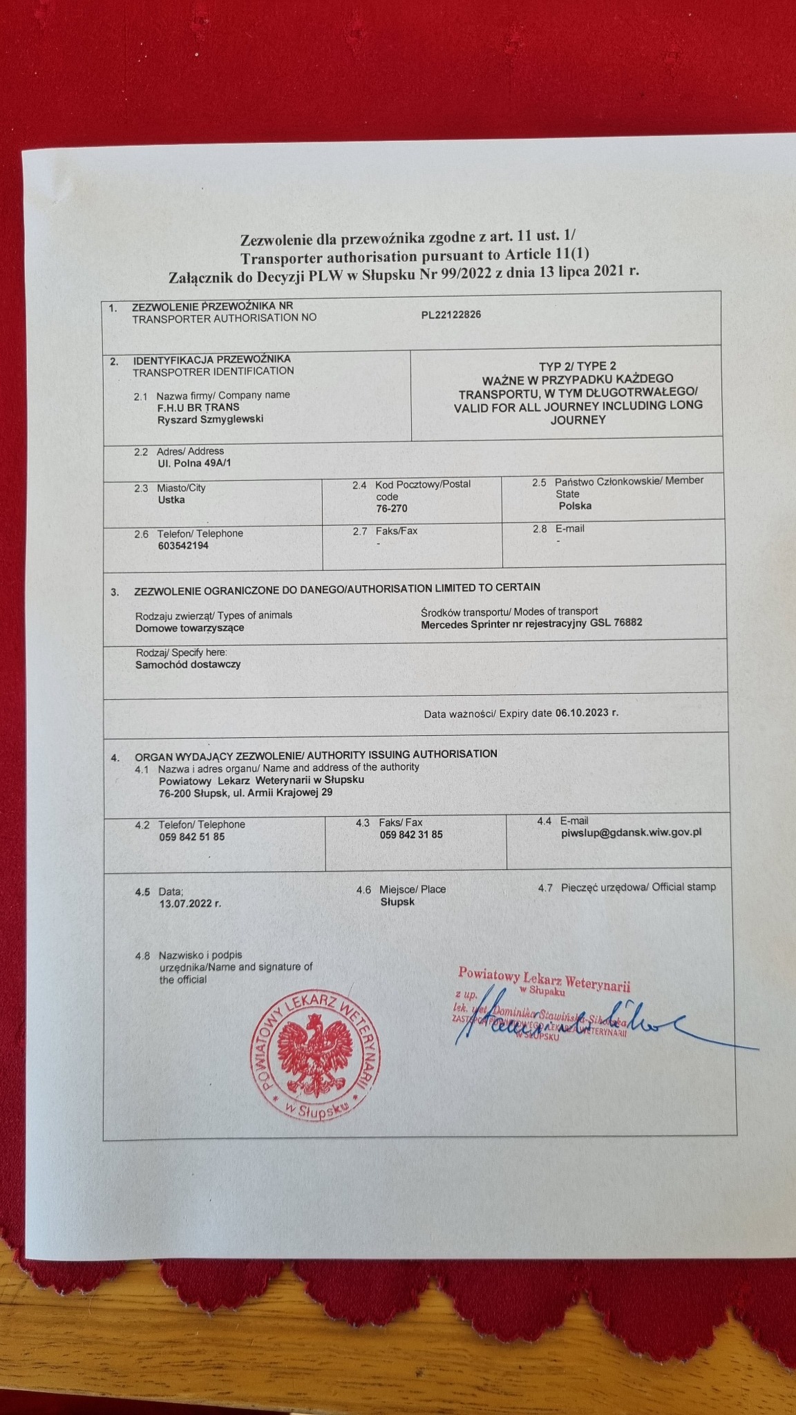 Skan dokumentu 'Zezwolenie dla przewoźnika' wydanego przez Powiatowego Lekarza Weterynarii w Słupsku, zawierającego dane firmy transportowej F.H.U BR TRANS, informacje o rodzaju transportu...