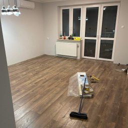 Układanie paneli Białystok 3