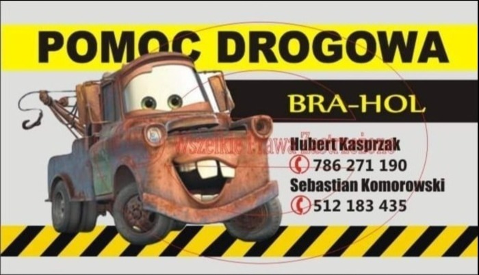Grafika reklamowa firmy BRA-HOL z postacią Złomka z filmu Auta jako lawety, z napisem 'Pomoc Drogowa' i numerami telefonów kontaktowych.