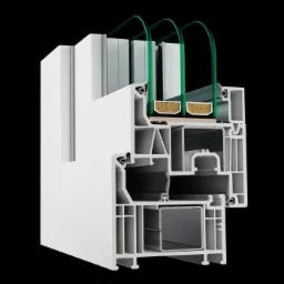 Przekrój profilu okiennego z trzema szybami, ukazujący jego wewnętrzną strukturę i komory powietrzne, na czarnym tle.