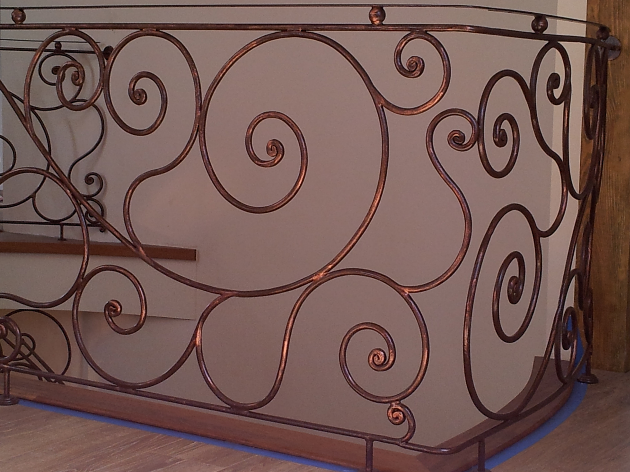 Barierka wewnętrzna - ciemny brąz z miedzianą patyną