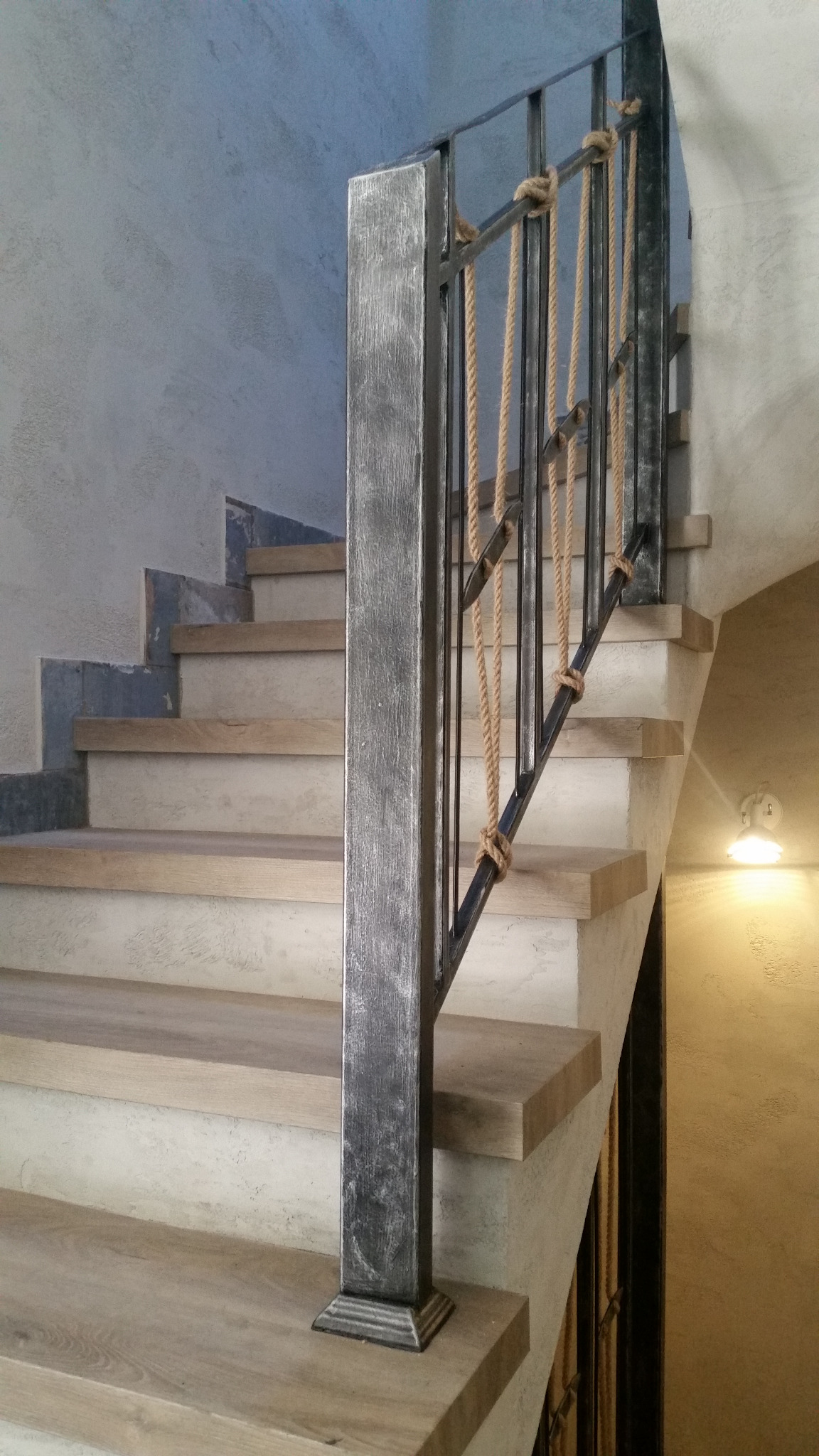 Marynistyczna barierka - czarny ze srebrną patyną