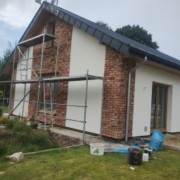 Usługi Remontowo-Budowlane - Malowanie elewacji Ostr&oacute;da