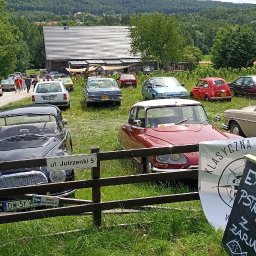 Zagroda Jutrzenki5- winnica, kuchnia, pikniki - zlot zabytkowych aut