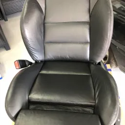 Fotel kierowcy po renowacji i usłudze tapicerskiej