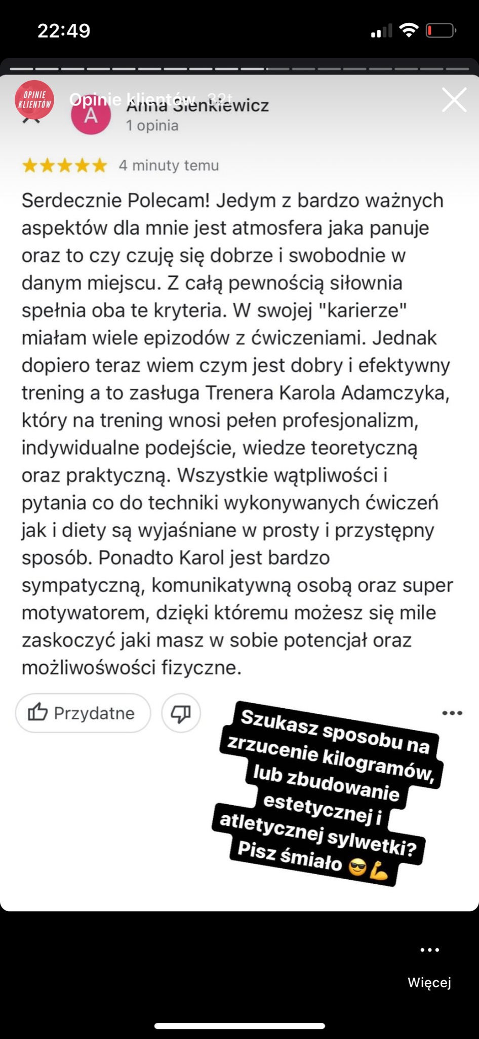 Zrzut ekranu pozytywnej opinii klienta na temat trenera Karola Adamczyka, podkreślający jego profesjonalizm, indywidualne podejście i wiedzę, z fragmentem reklamy zachęcającej do budowania...
