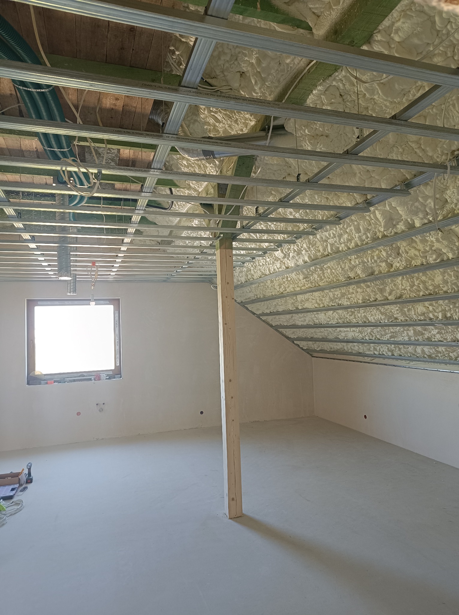 Konstrukcja poddasza pod płyty gk