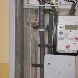 Grzegorz Lisiecki - Zmiana zasilania z 1 fazowej na 3 fazowe