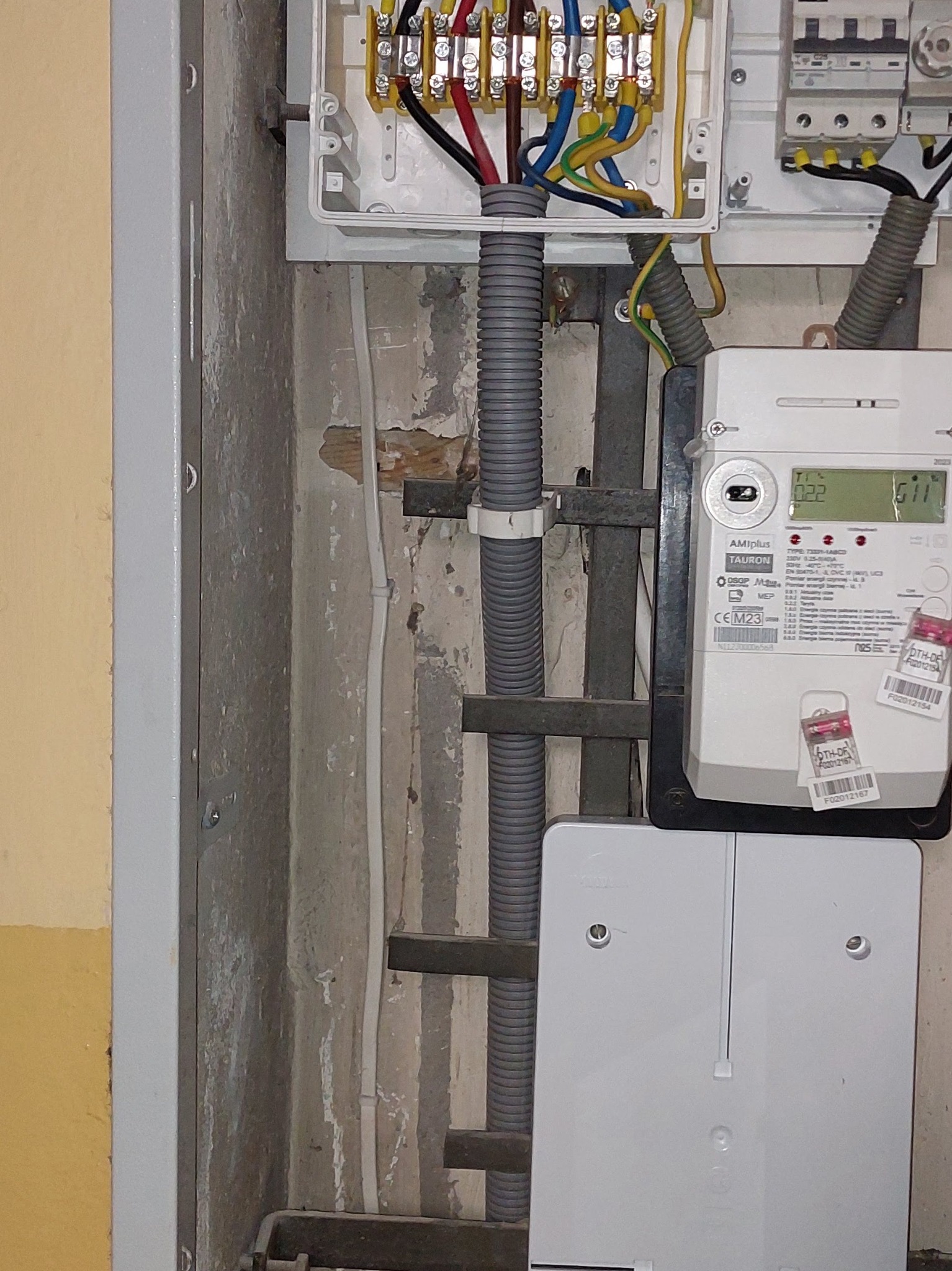 Zmiana zasilania z 1 fazowej na 3 fazowe