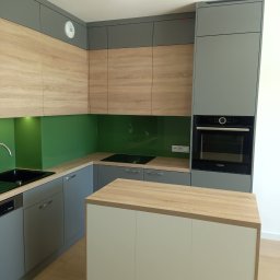 Zapraszam do kontaktu po więcej informacji związanych z materiałami i rozwiązaniami użytymi przy tej realizacji.