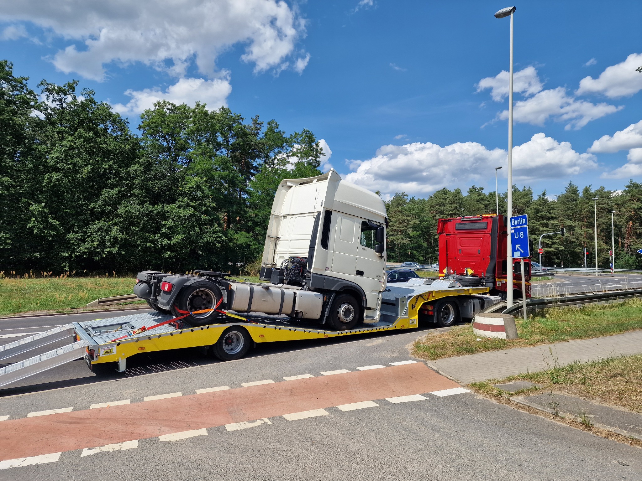 holowanie ciągnika siodłowego