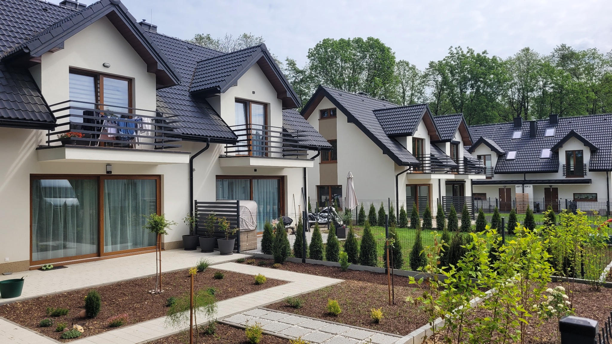 Osiedle domów jednorodzinnych dwulokalowych