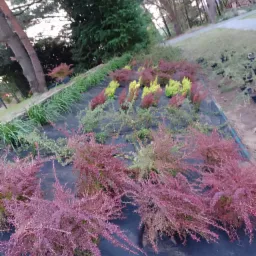 Właśnie powoli kończę skarpę u klienta.