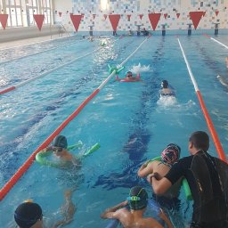 www.emskisport.pl 
info@emskisport.pl
Grupowe lekcje pływania prowadzimy na pływalni Szkoły Podstawowej nr 3 we Wrocławiu ul. Bobrza 27