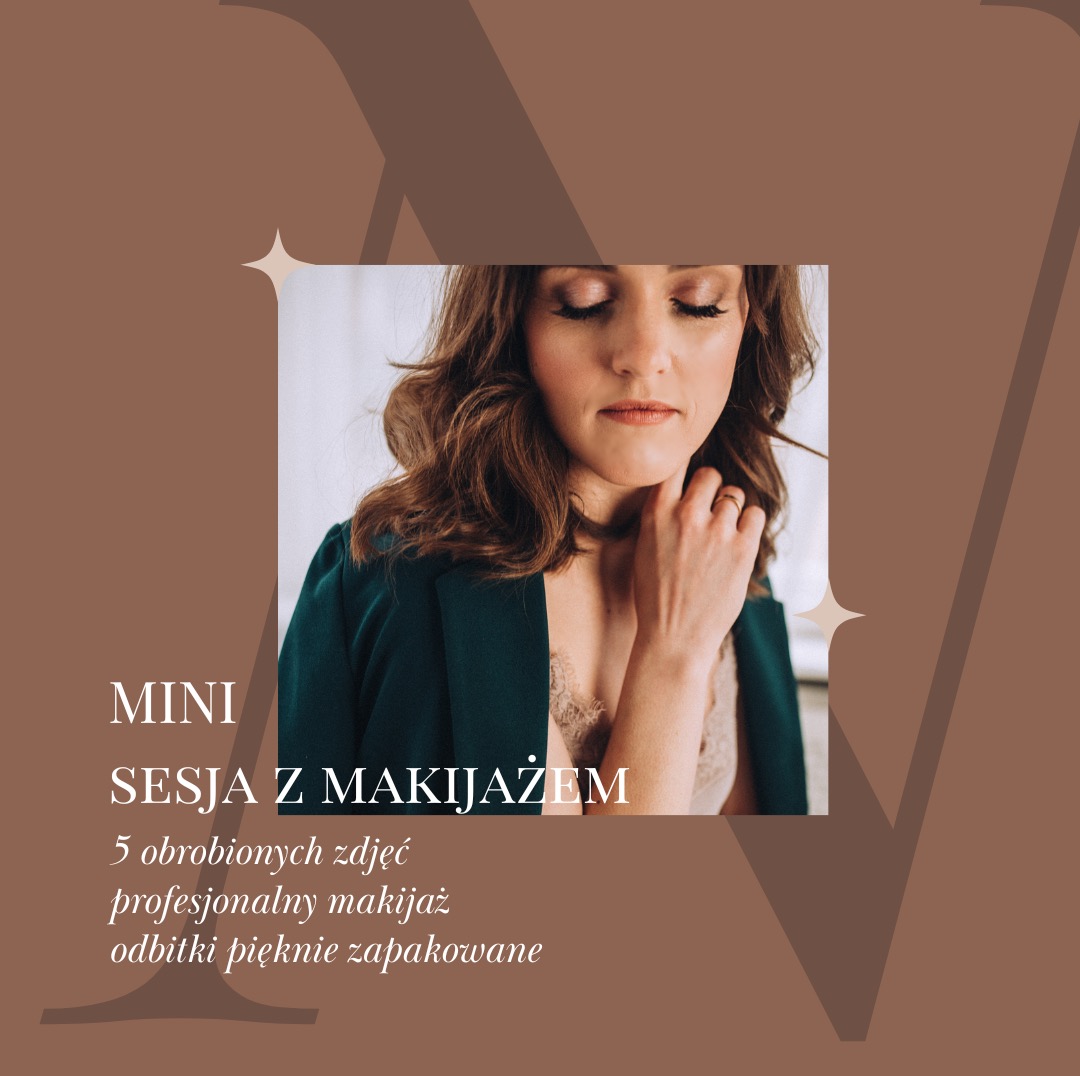 Portret kobiety z delikatnym makijażem, w zielonej marynarce, z ręką przy szyi i złotym pierścionkiem na palcu, prezentujący ofertę mini sesji z makijażem.