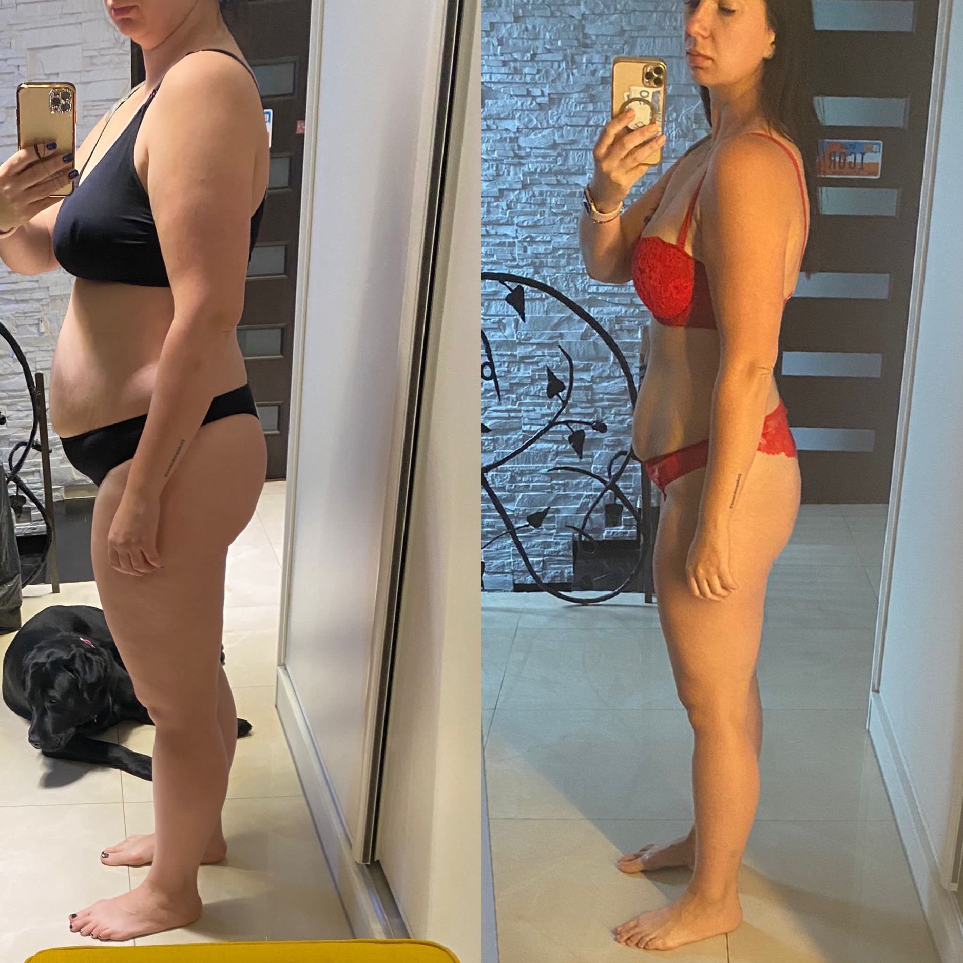 Kobieta fotografuje telefonem swoją sylwetkę przed i po odchudzaniu, widoczne zmiany w talii i udach, czarny pies leży w tle.