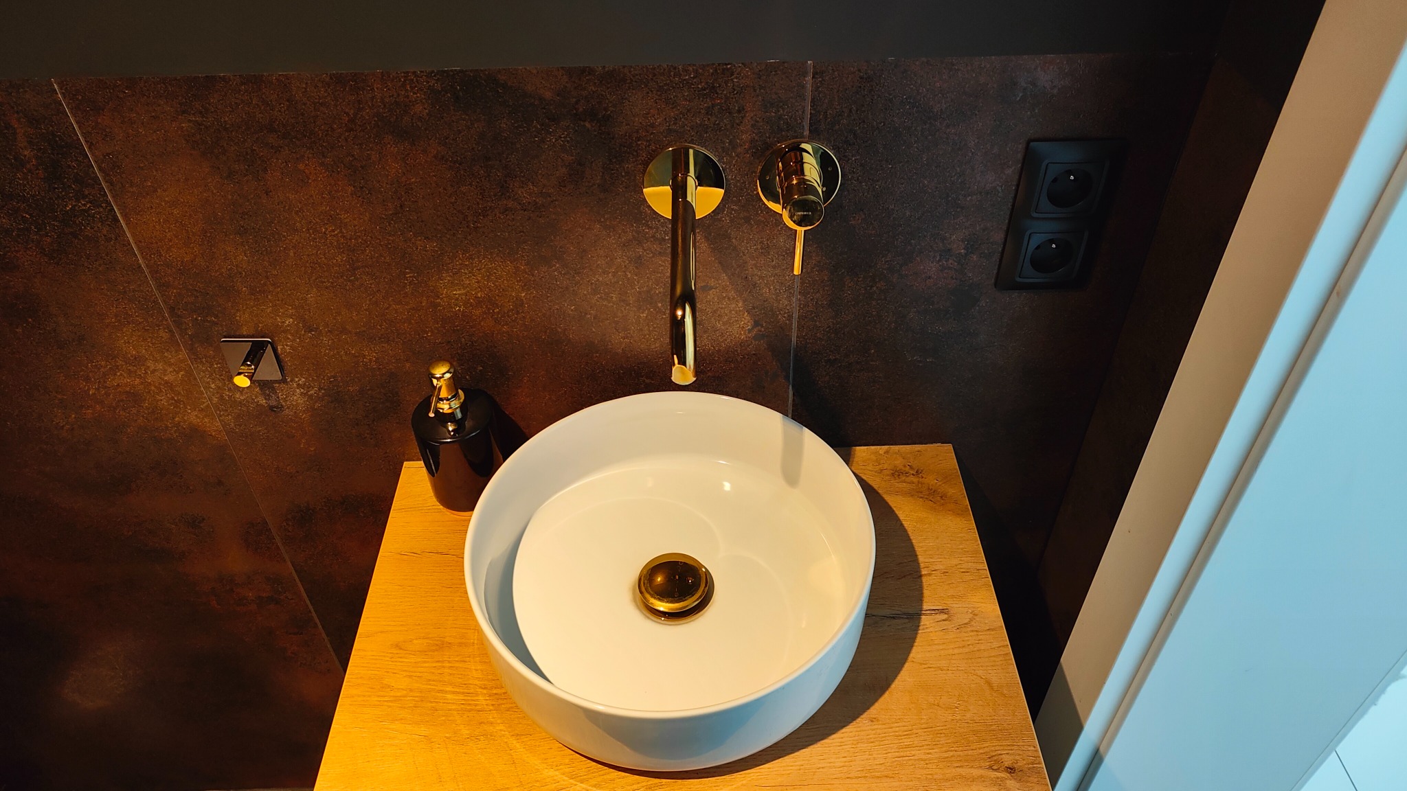 Wykończenie łazienki kompleksowo