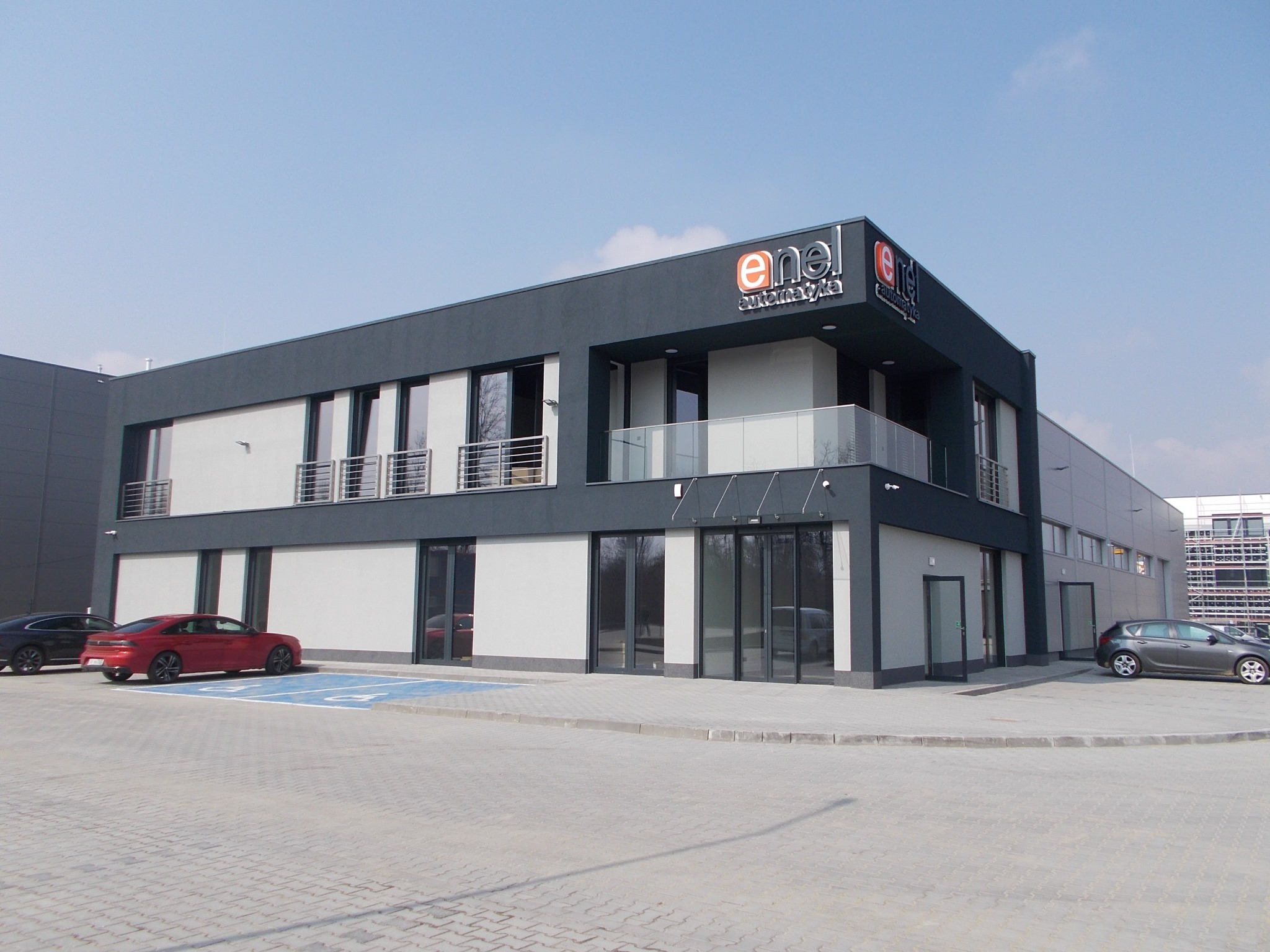 Zabrze, budynek biurowo-produkcyjny