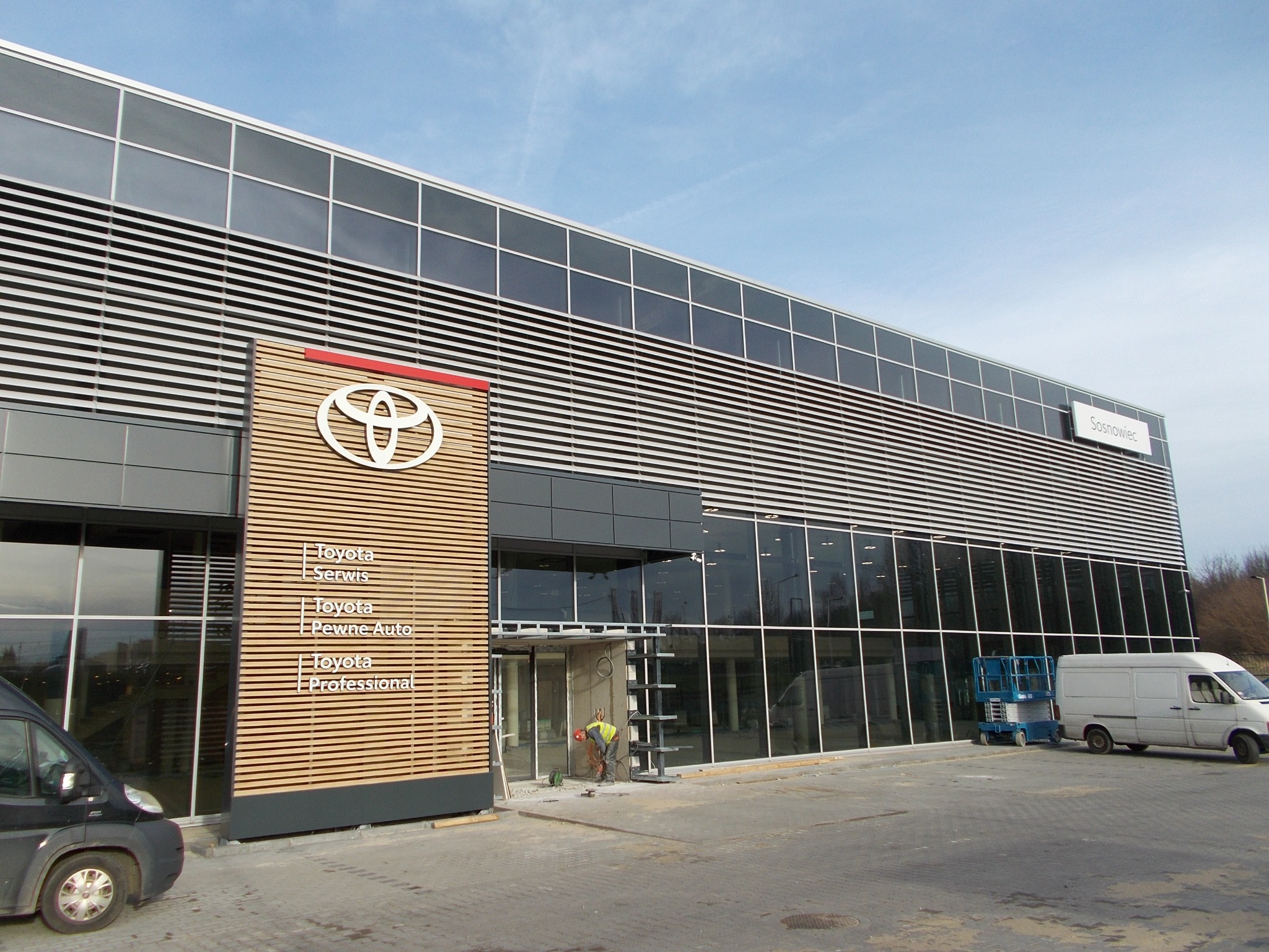 Sosnowiec, salon samochodowy