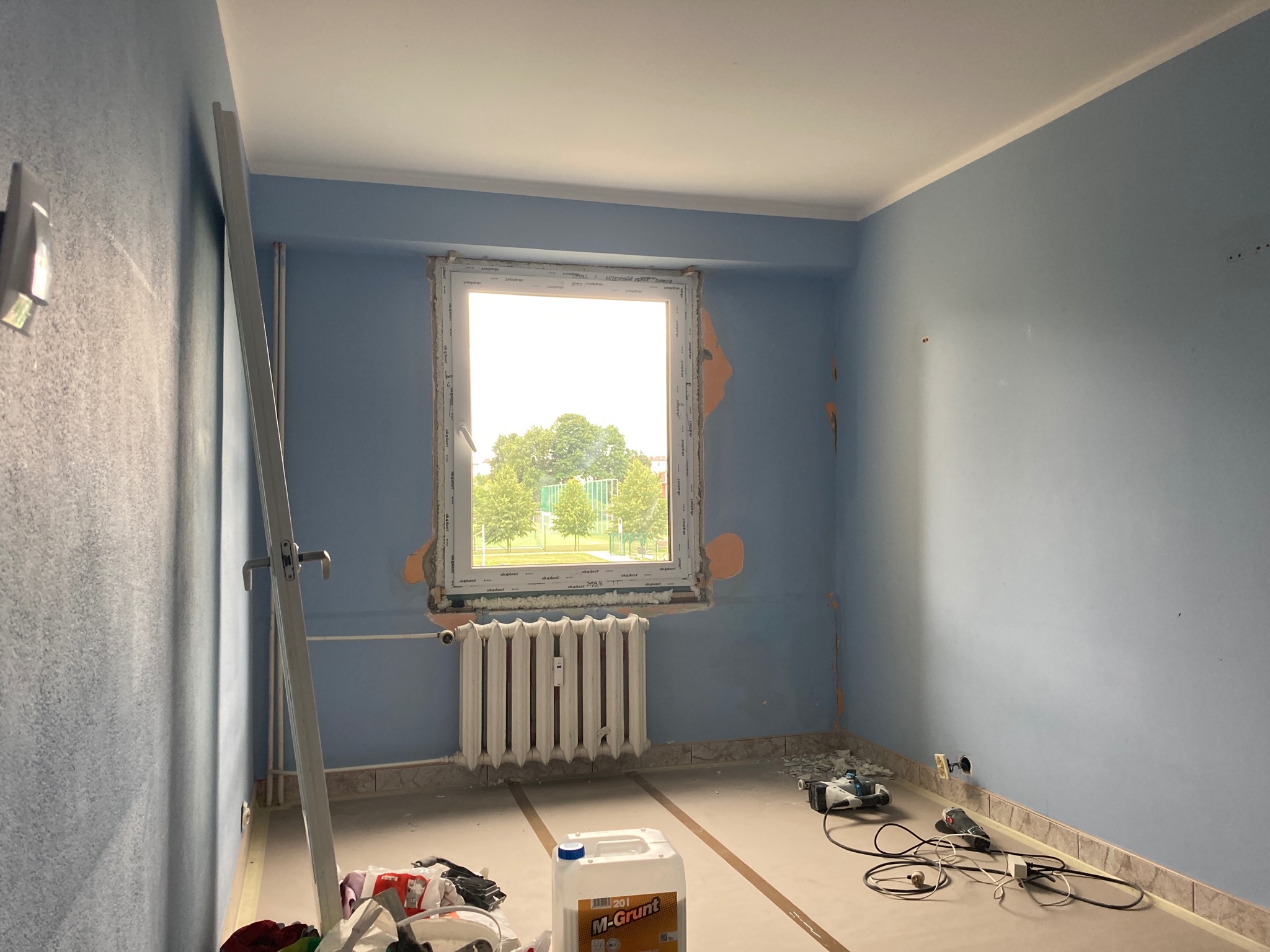 obróbka okna i parapetu