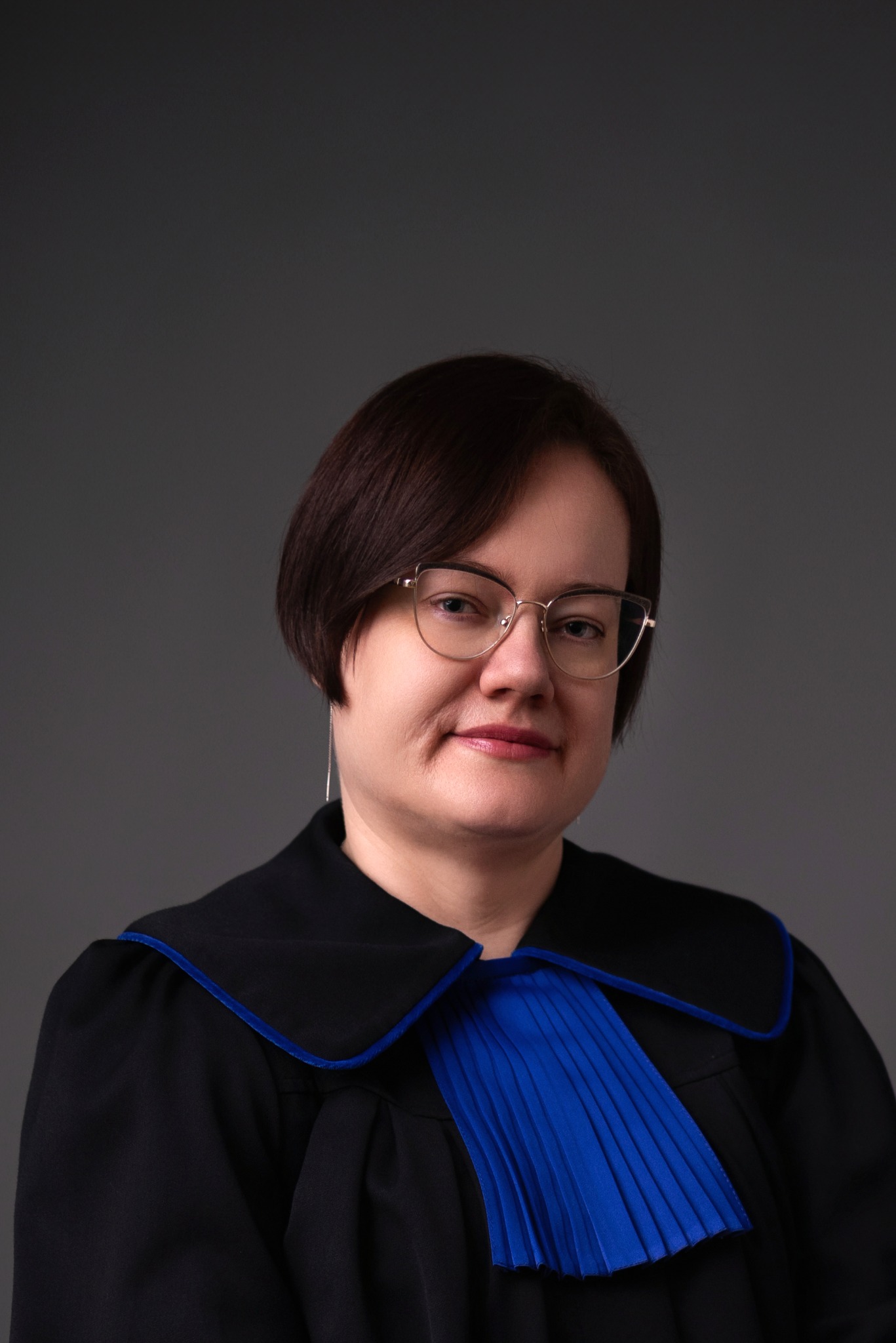 r. pr. Ilona Maria Madziar