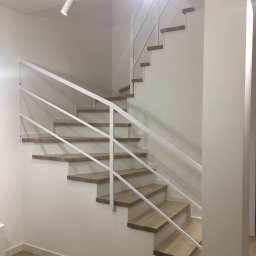 Balustrada biała, wewnętrzna, profil 40x20