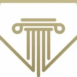 Geometryczny logotyp z kolumną w złotym odcieniu, umieszczony w romboidalnej ramie. Minimalistyczny design.