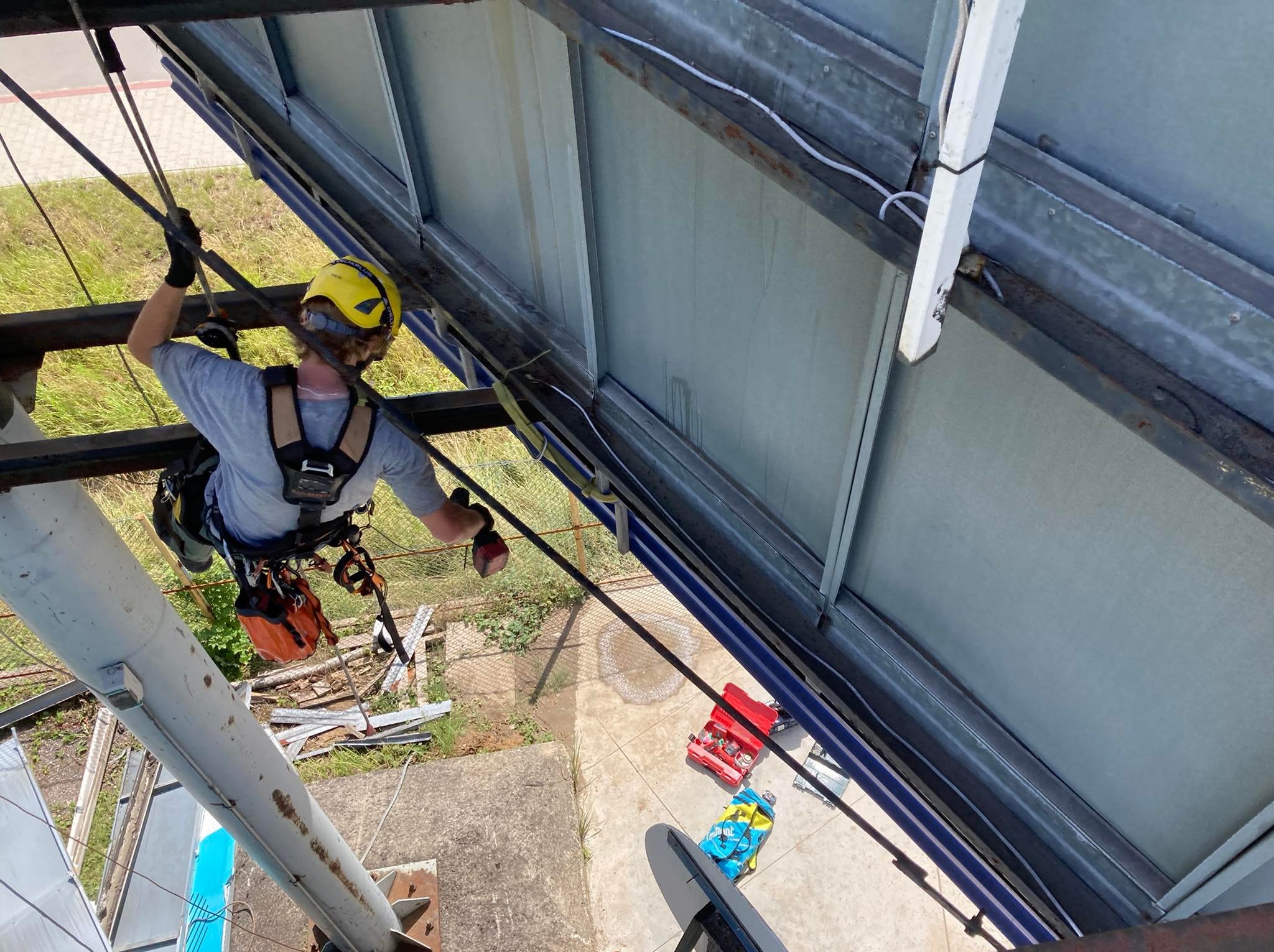 Demontaż konstrukcji stalowej