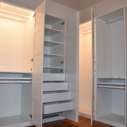 Montaż szafy PAX IKEA