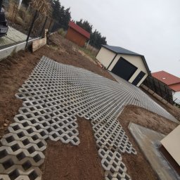 Układanie kostki brukowej Dobropole 1