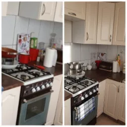 Kuchnia przed i po sprzątaniu: po lewej stronie bałagan na blacie i kuchence, po prawej czysty blat z akcesoriami kuchennymi i czysta kuchenka z garnkami.