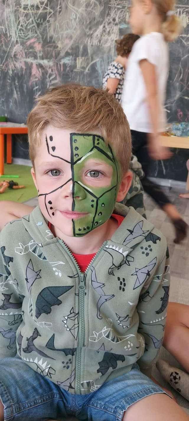 Malowanie buziek w hotelu nad morzem !