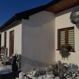 Michał Rzeczkowski - Rozbudowa domu, wykonanie stopnia z kostki