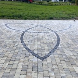 Układanie kostki brukowej Budzów 2