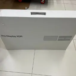 Wysyłka monitora komputerowego na Cypr