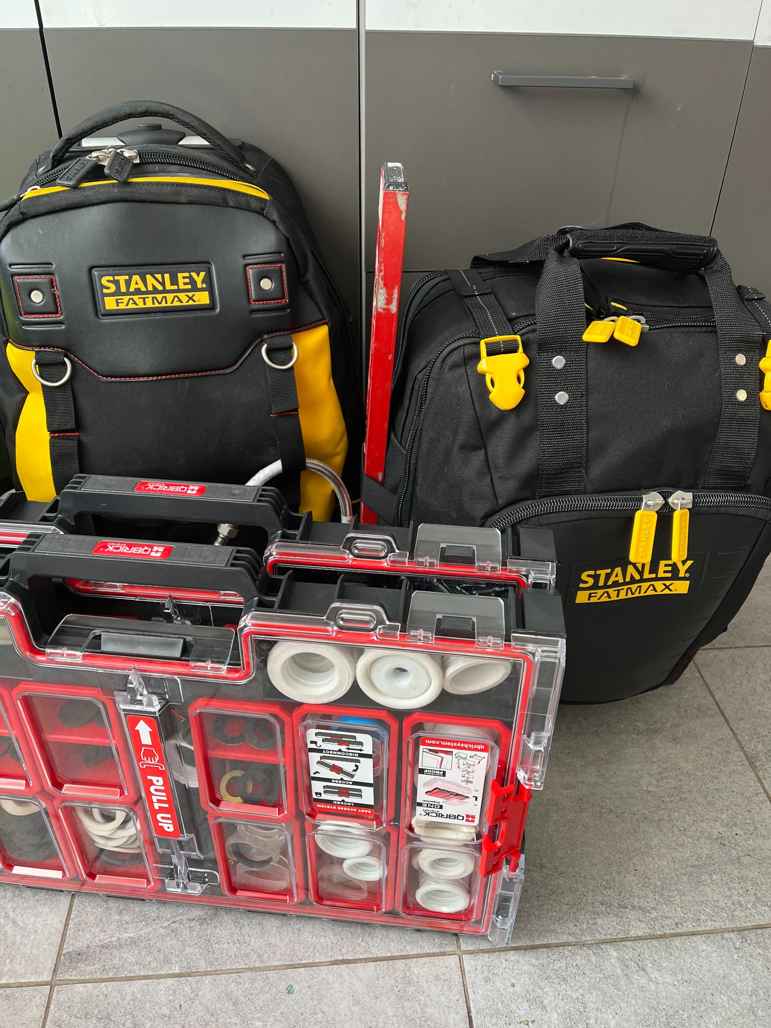 niezbędne narzędzia