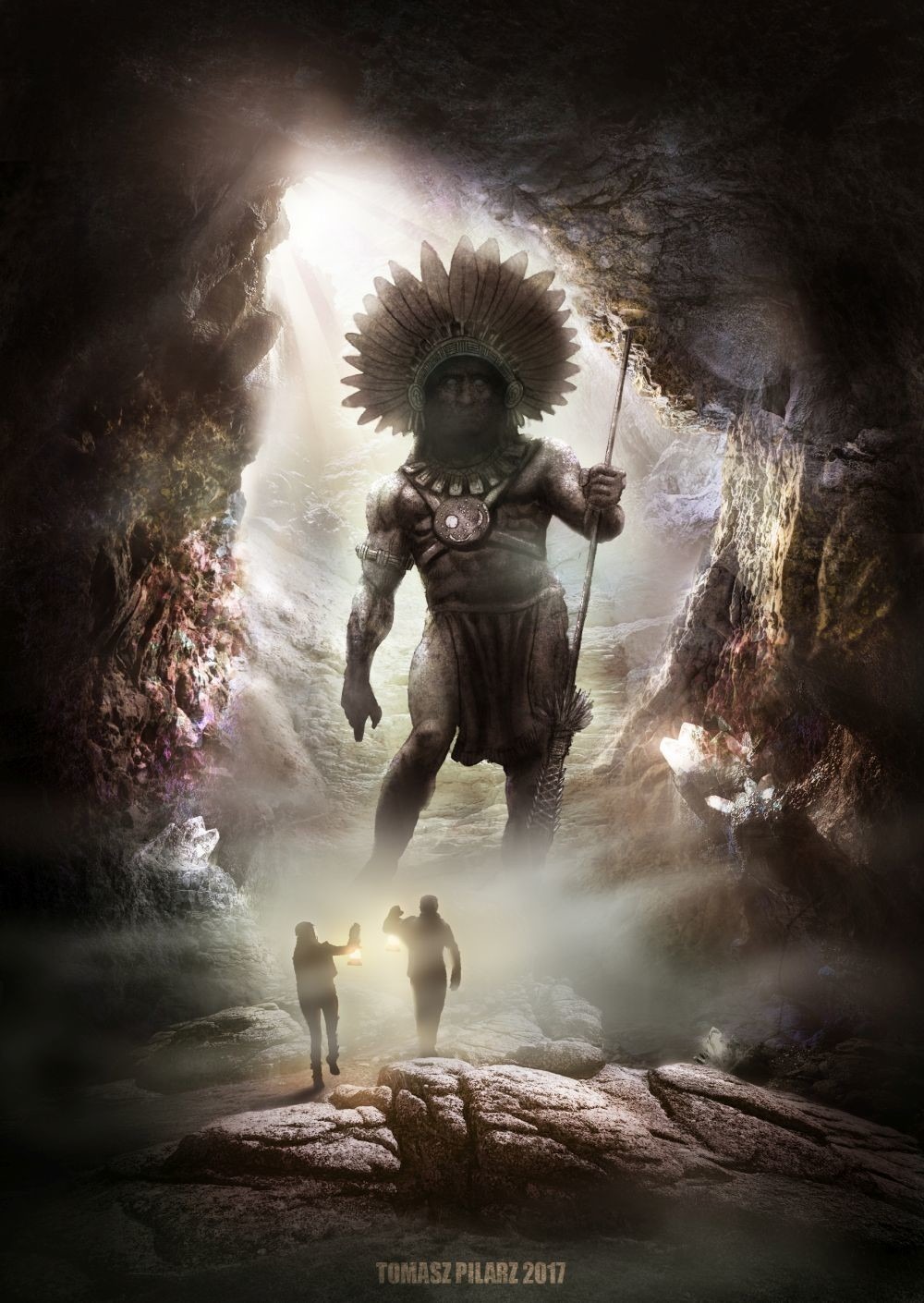 Ilustracja cyfrowa przedstawiająca monumentalny posąg wodza w nakryciu głowy z piór w jaskini, oświetlony promieniami światła, z dwoma postaciami w dole trzymającymi lampiony.