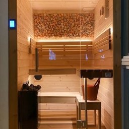 Zagospodarowanie balkonu:
- sauna 
- schładzacz po kąpieli saunowej
- taras