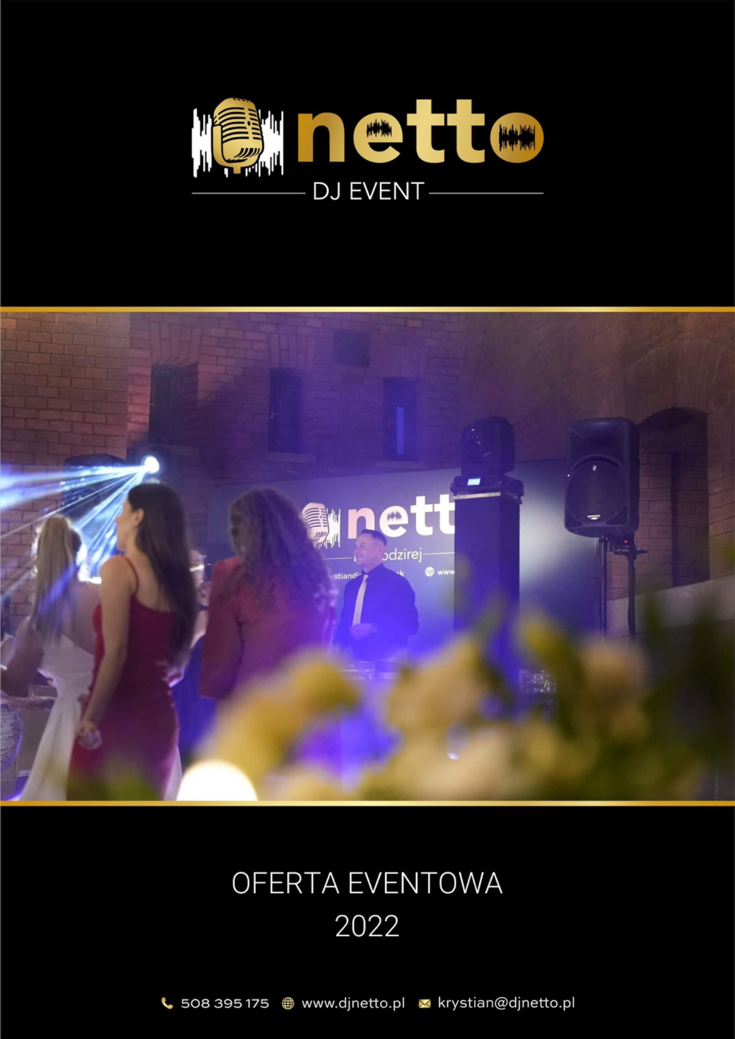 Event z DJ-em: oświetlenie sceniczne, para tańczących osób i DJ za konsoletą z logo 'netto DJ EVENT' w tle.