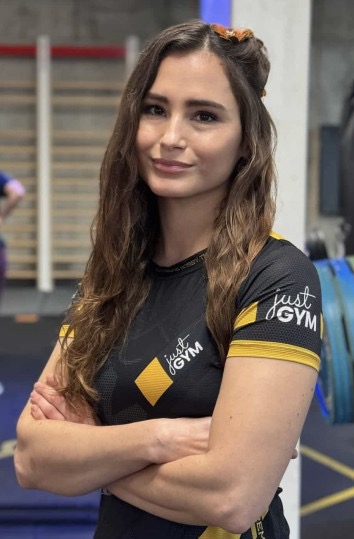 Dorota Dorsh - trener personalny z elementami fizjoterapii oraz technik masażysta