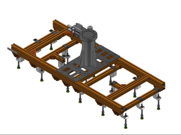Model 3D ramy konstrukcyjnej z profili aluminiowych, z centralnym elementem cylindrycznym na płycie montażowej. Widoczne detale połączeń i regulowane nóżki.