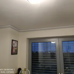 Listwy sćenne pod led