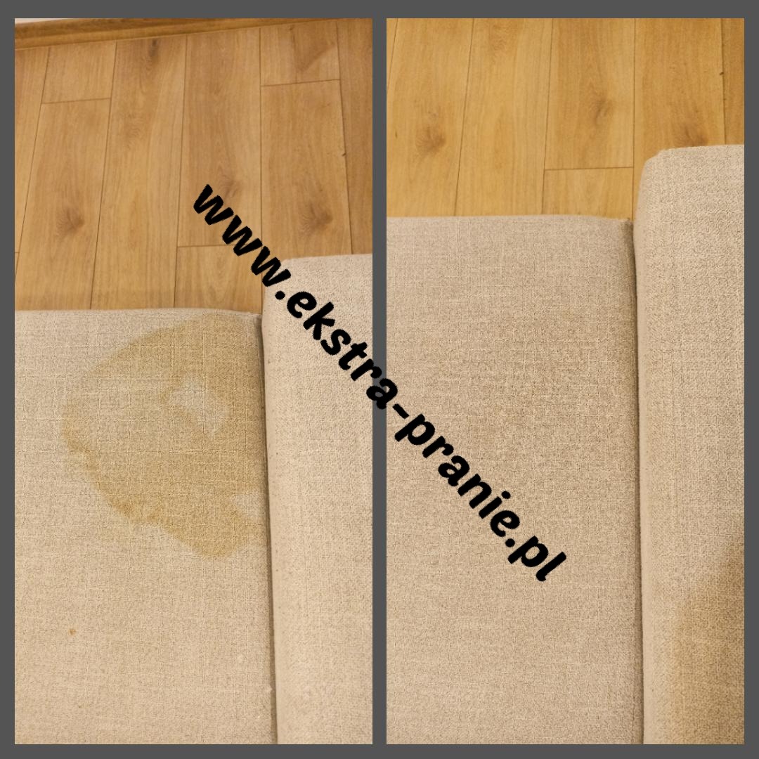 Fragment beżowej sofy z widoczną plamą przed czyszczeniem (po lewej) i po czyszczeniu (po prawej), na tle drewnianej podłogi.