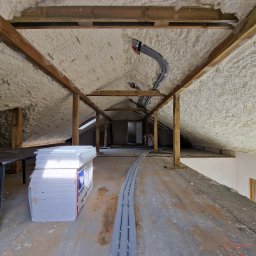 Ocieplanie Pianką PUR Cyców 4