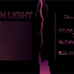 Szymon Stach - Plakat wydarzenia muzycznego w odcieniach fioletu, z sylwetką osoby sięgającej do pęknięcia przypominającego błyskawicę, informacjami o nazwie klubu, dacie, godzinie i występie DJ-a Dave.