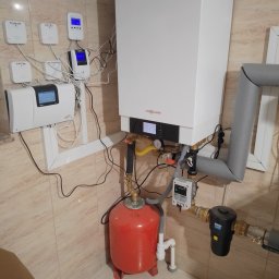 Kompleksowe wykonanie instalacji hydraulicznych Cetula 4