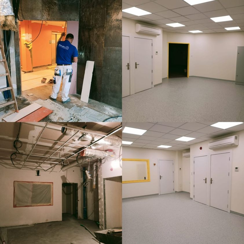Czteropanelowe ujęcie wnętrza w trakcie i po remoncie: pracownik w niebieskiej koszulce montuje płytę gipsową na ścianie, widoczne elementy konstrukcji sufitu podwieszanego, a także wykończone...