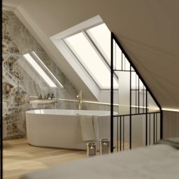 KB Interior Design Karol Budziszewski - Jasna łazienka na poddaszu z wanną, marmurową ścianą, oknami dachowymi i czarną, geometryczną ścianką działową. Nowoczesny projekt z subtelnym oświetleniem LED.