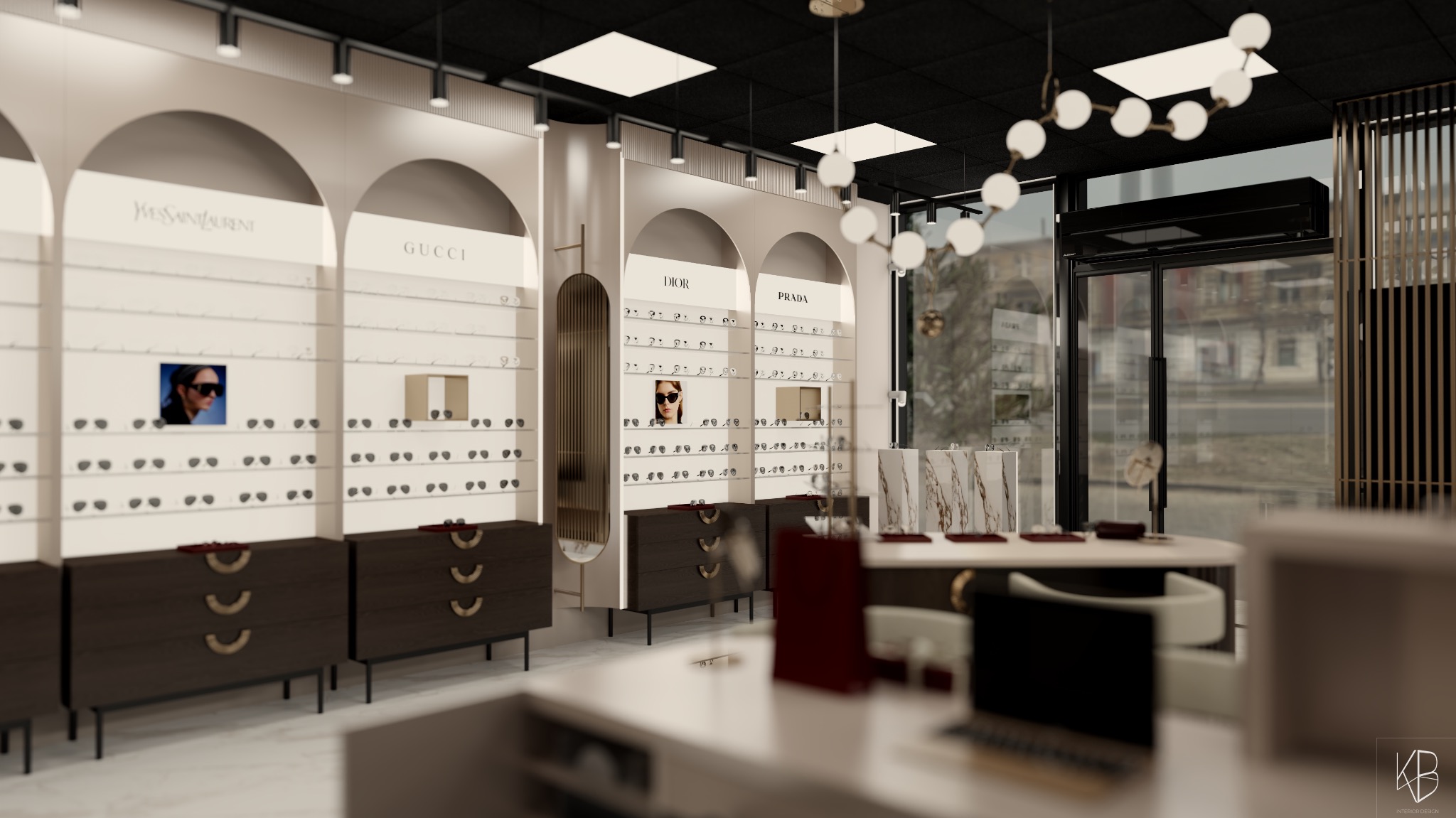 Wnętrze salonu optycznego z ekspozycją okularów marek Yves Saint Laurent, Gucci, Dior i Prada. Minimalistyczny design, ciemne drewniane komody i jasne półki.